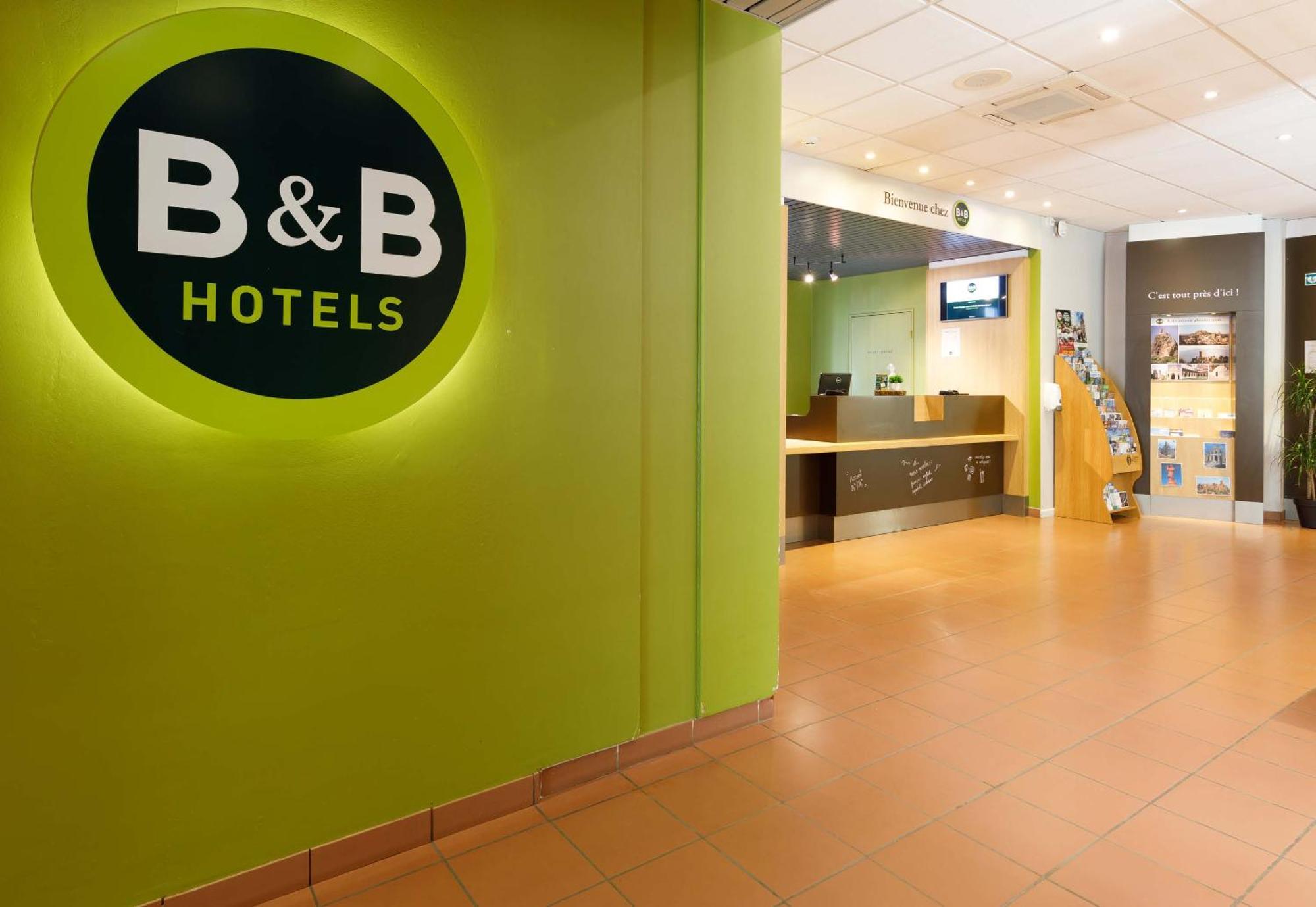 ホテル B＆B オテル ル ピュイ アン ヴレ Vals-pres-le-Puy エクステリア 写真